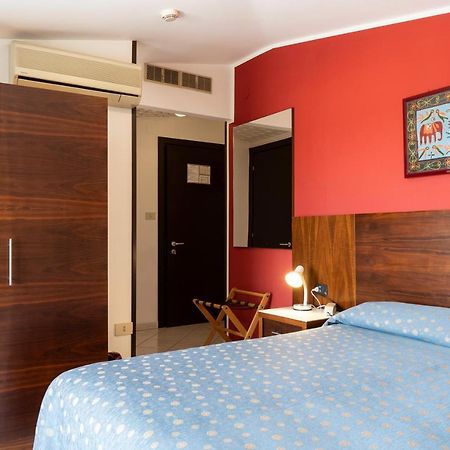 Hotel Mare Blu Франкавілла-аль-Маре Екстер'єр фото