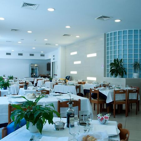 Hotel Mare Blu Франкавілла-аль-Маре Екстер'єр фото